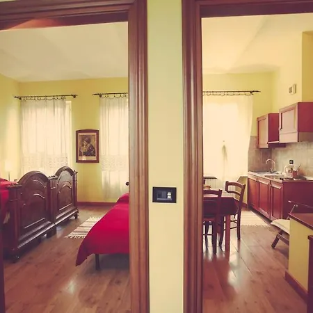 Historic And Quiet House In The Langhe&monferrato Διαμέρισμα